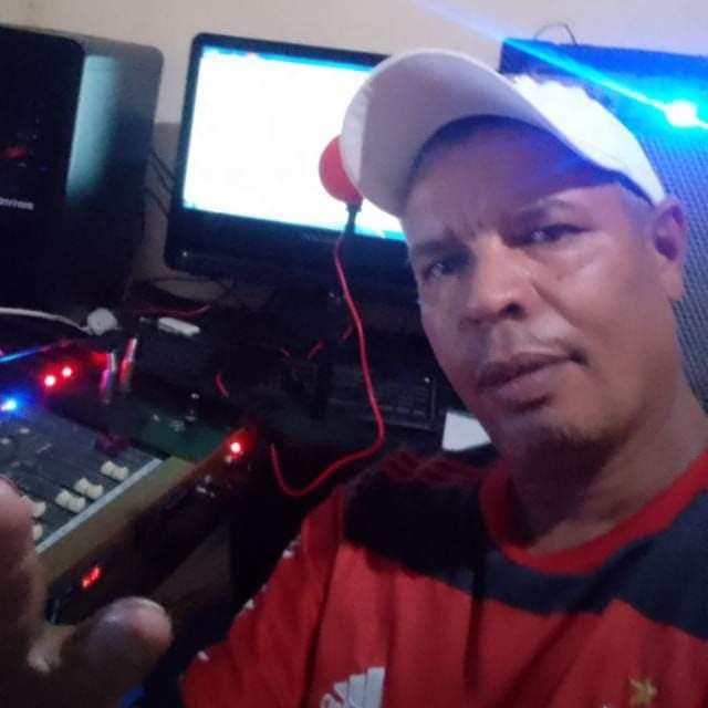 Locutor Amarildo de Souza